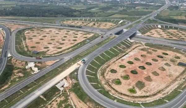 Featured Image of Aerospace Park Airport Corridor
