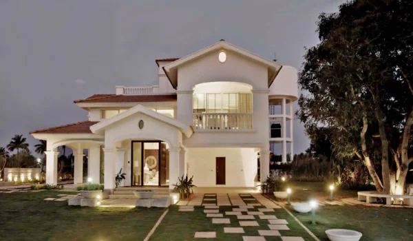 Featured Image of Independent Boutique Villas