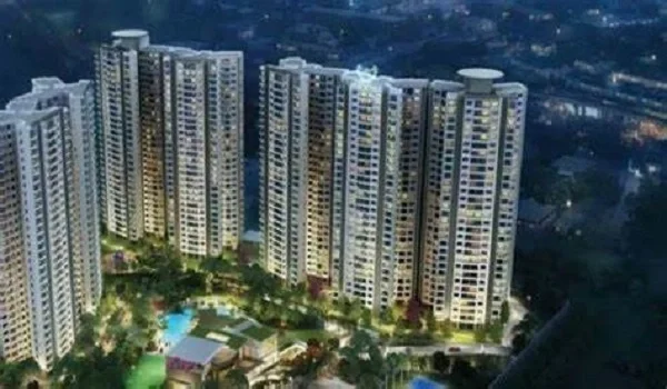 Featured Image of Purva Northern Lights Work From Home Friendly Design